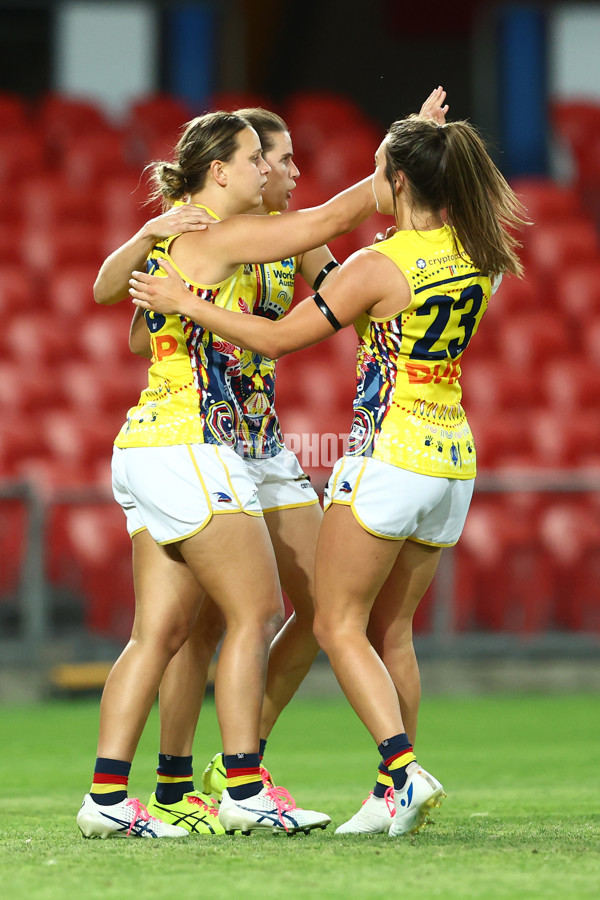 AFLW 2022 S7 First Preliminary Final - Brisbane v Adelaide - A-593616