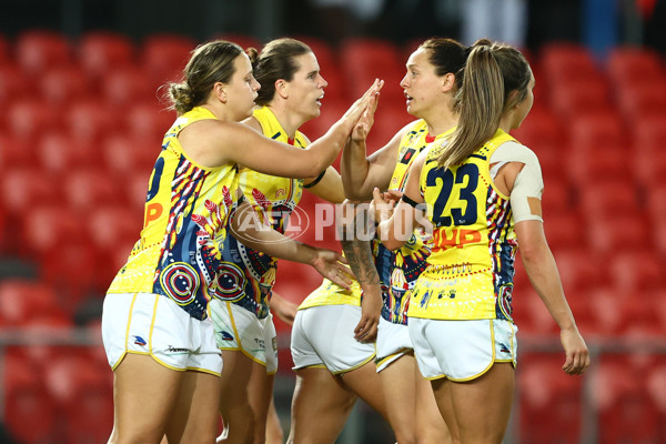 AFLW 2022 S7 First Preliminary Final - Brisbane v Adelaide - A-593619