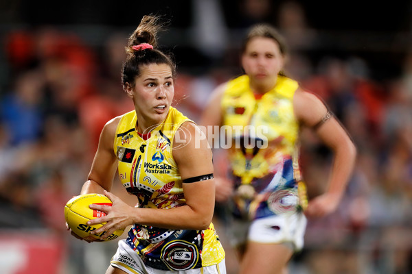 AFLW 2022 S7 First Preliminary Final - Brisbane v Adelaide - A-594213