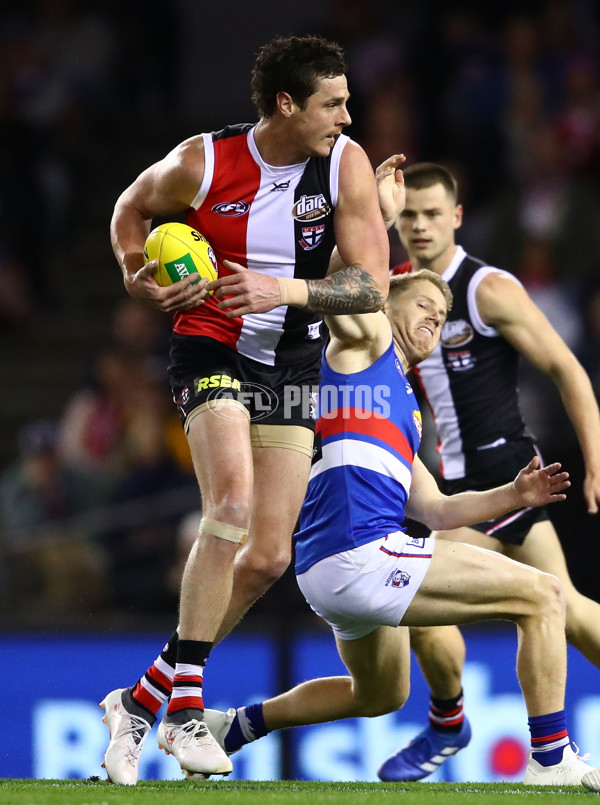 AFL 2018 Round 20 - St Kilda v Western Bulldogs - 617683