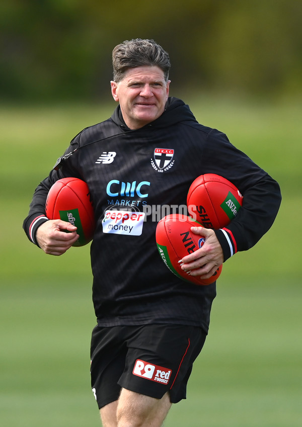 AFL 2022 Training - St Kilda 211122 - A-618108