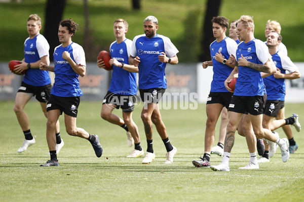 AFL 2022 Training - North Melbourne 211122 - A-618415