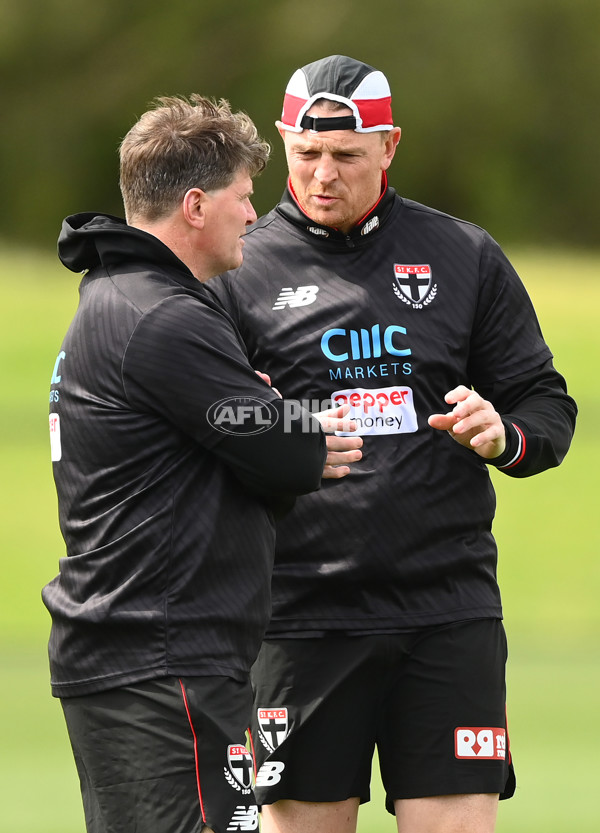AFL 2022 Training - St Kilda 211122 - A-624669