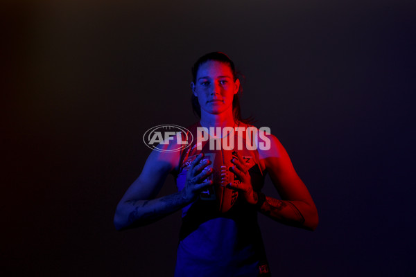 AFLW 2022 S7 Media - Melbourne Demons Media Opportunity 211122 - A-628015