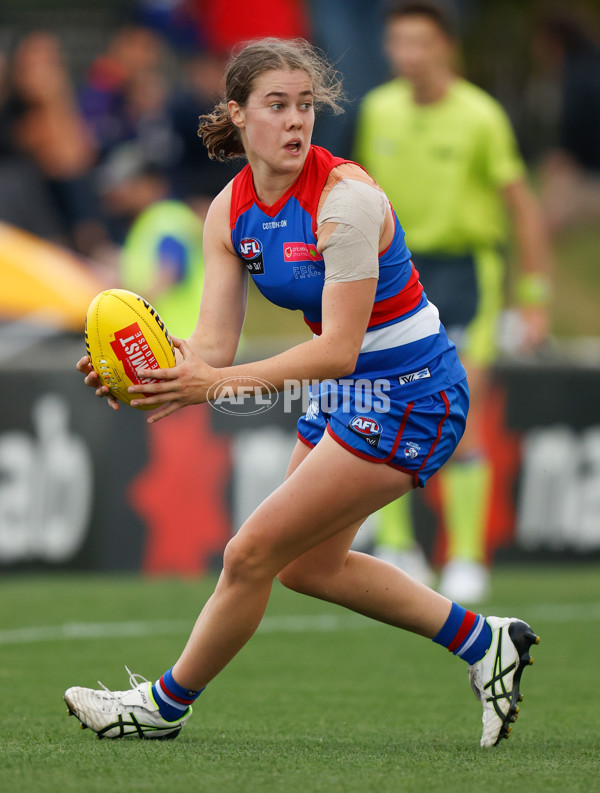 AFLW 2022 Round 10 - Western Bulldogs v Fremantle - A-657326
