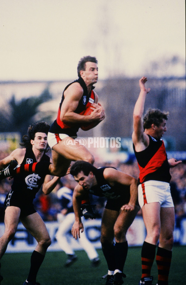 VFL 1980's - Carlton v Essendon - 29828