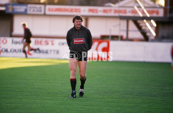 VFL Media - 1980's Essendon Bombers Training - 29776