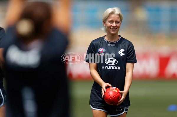 AFLW 2022 Round 04 - Carlton v North Melbourne - A-677060
