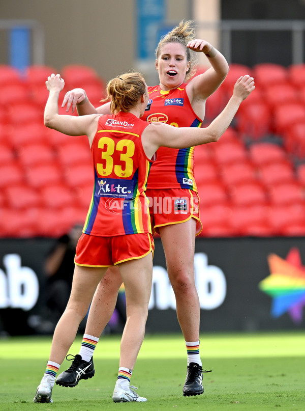 AFLW 2022 Round 04 - Gold Coast v Richmond - A-677094
