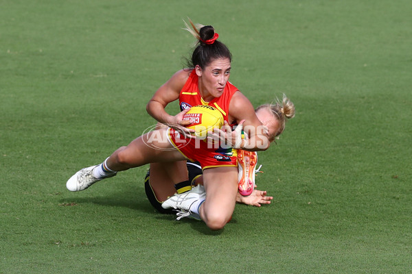 AFLW 2022 Round 04 - Gold Coast v Richmond - A-677275