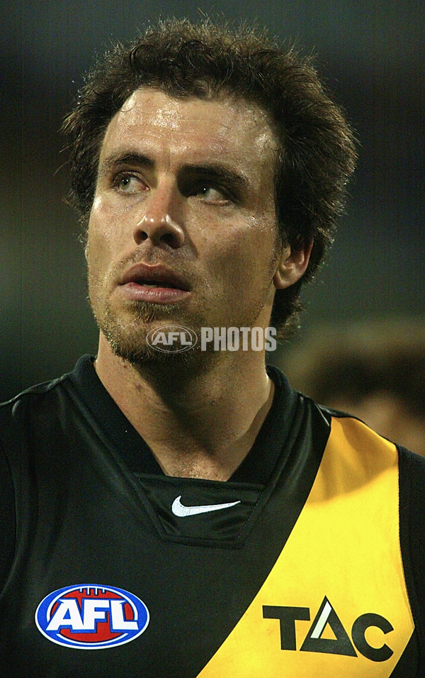 AFL 2002 Rd 1 - Richmond v Collingwood - 134895