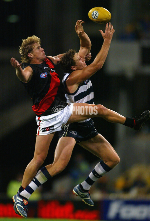 AFL 2002 Rd 1 - Essendon v Geelong - 132781