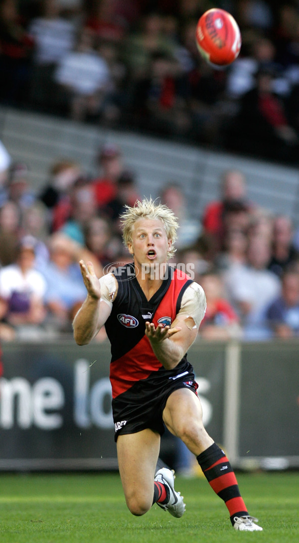 AFL Round 2 - Essendon v Fremantle - 4201