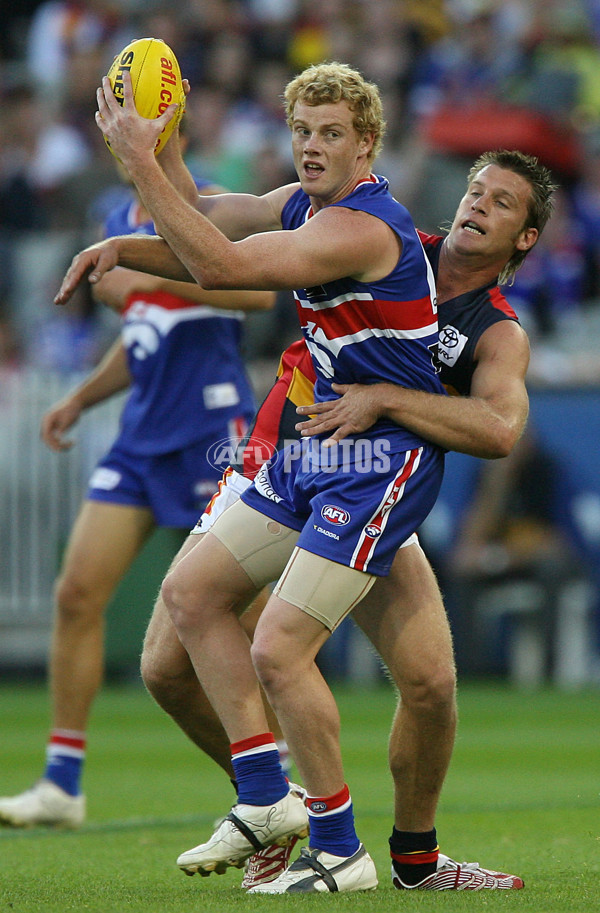 AFL Round 2 - Bulldogs v Adelaide - 4228