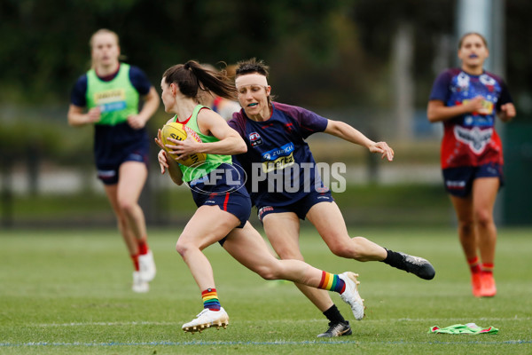 AFLW 2022 S7 Training - Melbourne 241122 - A-779337