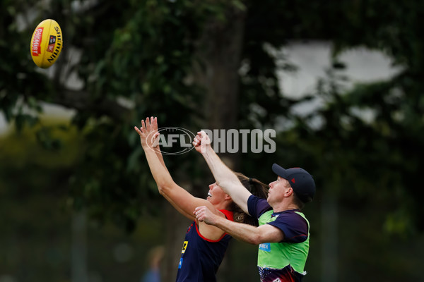 AFLW 2022 S7 Training - Melbourne 241122 - A-779348