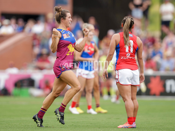 AFLW 2022 S7 Grand Final - Brisbane v Melbourne - A-786645