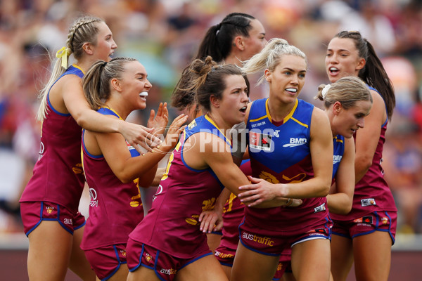 AFLW 2022 S7 Grand Final - Brisbane v Melbourne - A-786655