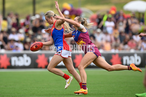 AFLW 2022 S7 Grand Final - Brisbane v Melbourne - A-787563