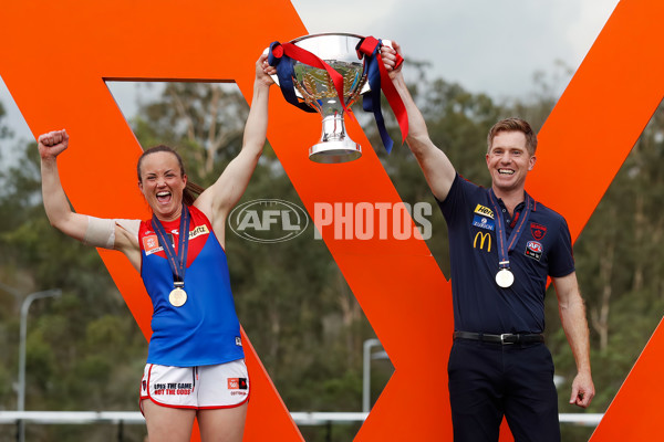 AFLW 2022 S7 Grand Final - Brisbane v Melbourne - A-789998