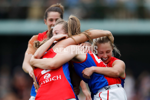 AFLW 2022 S7 Grand Final - Brisbane v Melbourne - A-799404