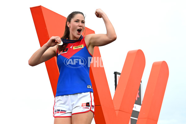 AFLW 2022 S7 Grand Final - Brisbane v Melbourne - A-800993