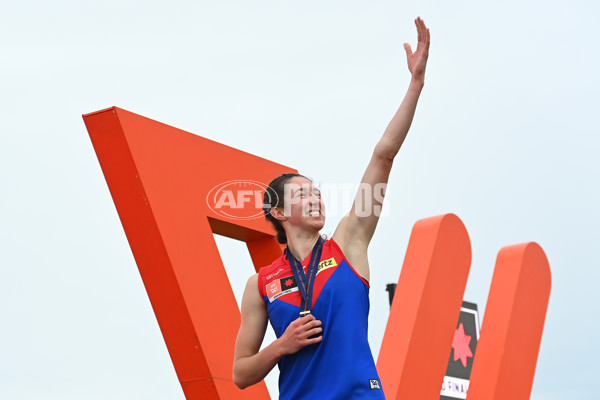 AFLW 2022 S7 Grand Final - Brisbane v Melbourne - A-802463