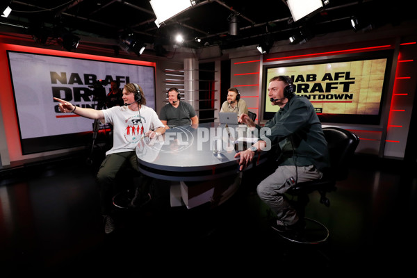AFL 2022 Media - NAB AFL Draft Countdown - A-803486