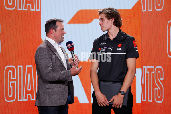 AFL 2022 Media - NAB AFL Draft - A-813955