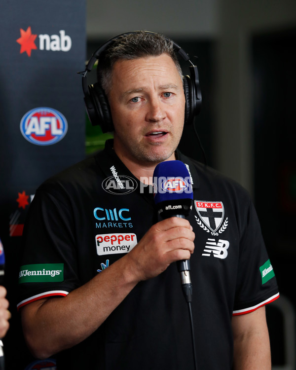 AFL 2022 Media - NAB AFL Draft - A-821111