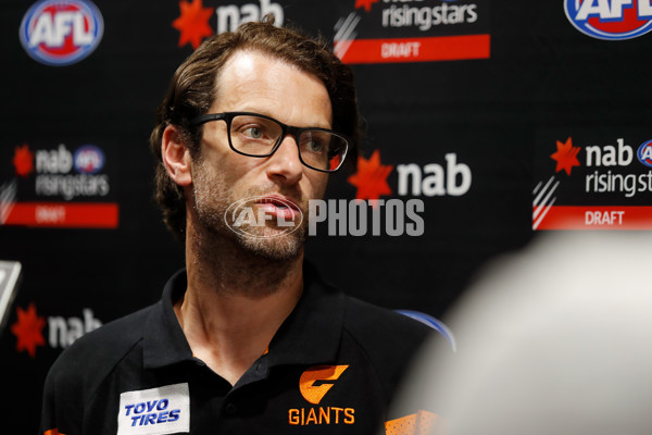 AFL 2022 Media - NAB AFL Draft - A-821680