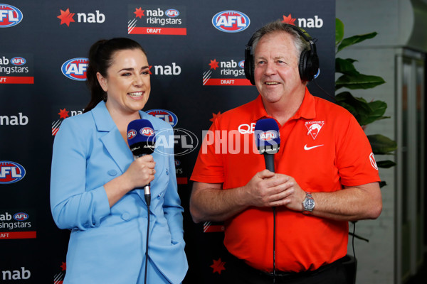 AFL 2022 Media - NAB AFL Draft - A-821688
