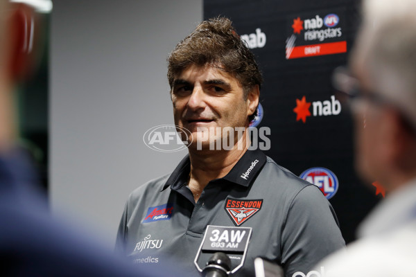 AFL 2022 Media - NAB AFL Draft - A-821734