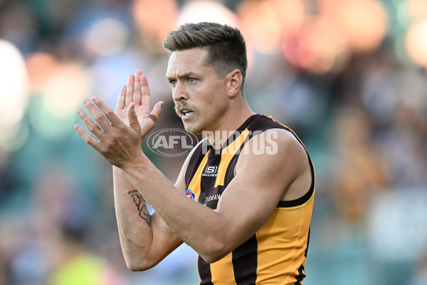 3 AFL Practice Match - Hawthorn v Collingwood - A-870198