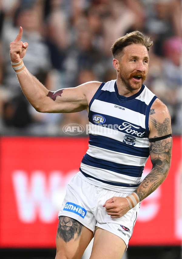 AFL Rd 1 - Geelong v Collingwood - A-899975
