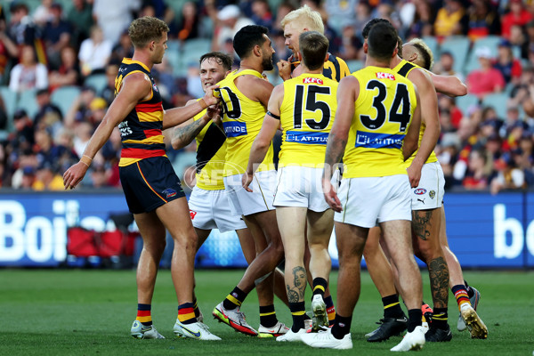 AFL Rd 2 - Adelaide v Richmond - A-984234