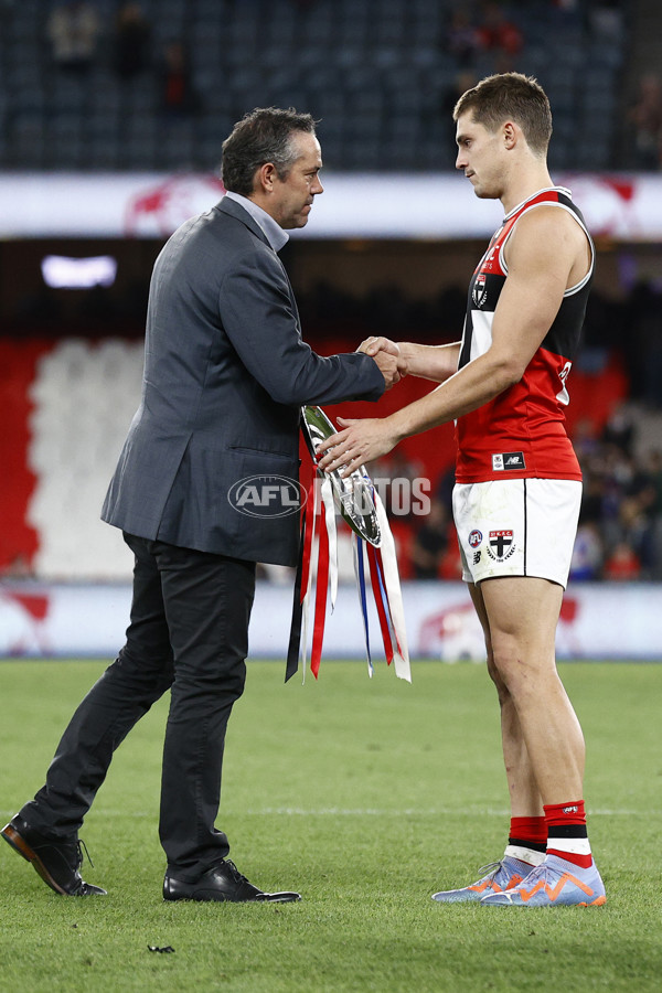 AFL Rd 2  - Western Bulldogs v St Kilda - A-990758